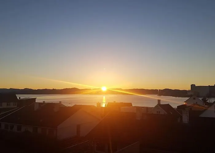 Lovely Views Across The Fjord, Free Parking Stavanger