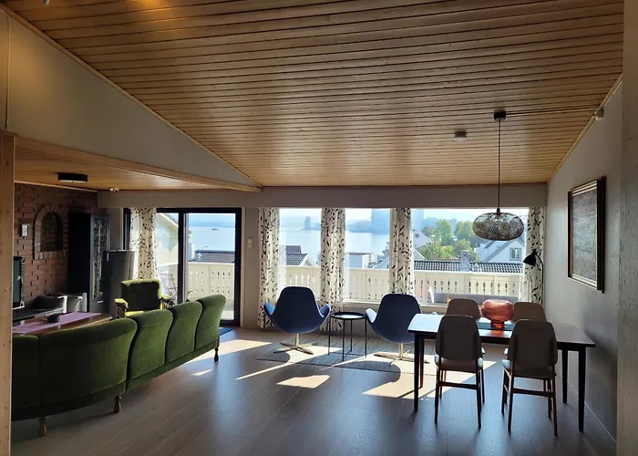 Lovely Views Across The Fjord, Free Parking * Stavanger