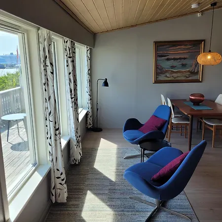 Lovely Views Across The Fjord, Free Parking Appartement *